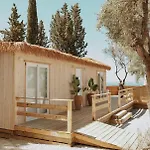 Luxury Boutique Jacuzzi Maro