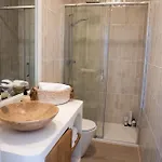 Luxury Boutique Jacuzzi Camping